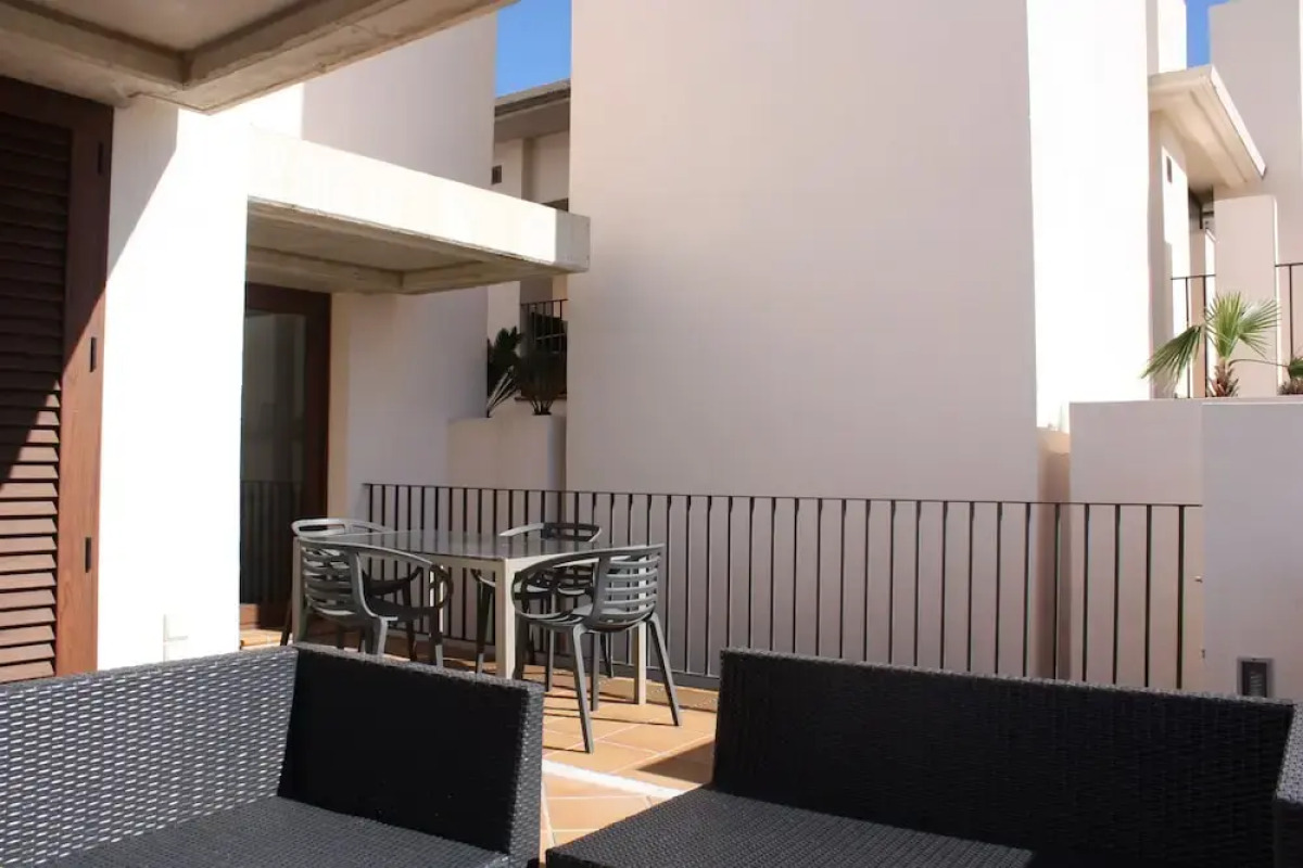 First Line Penthouse With Private Pool