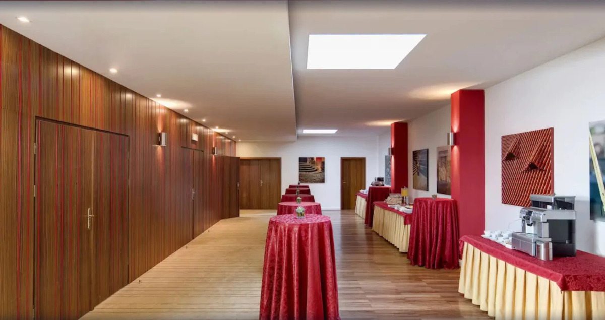 Mamaison Hotel Riverside Prague