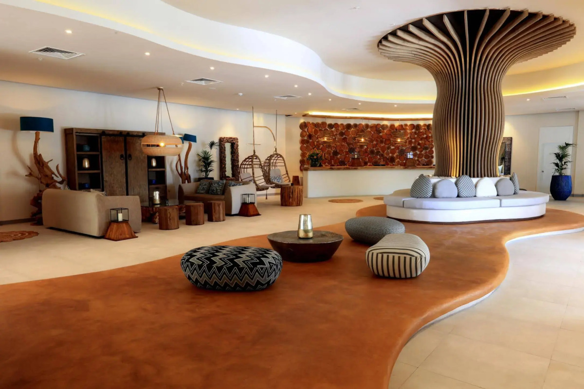 Design Plus Seya Beach Hotel