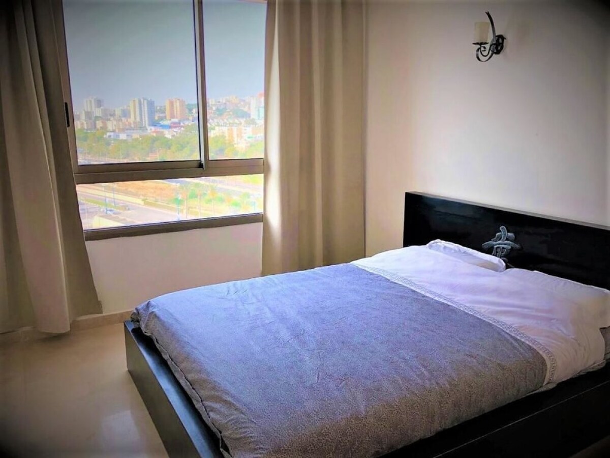 Luxurious Beach Apartment