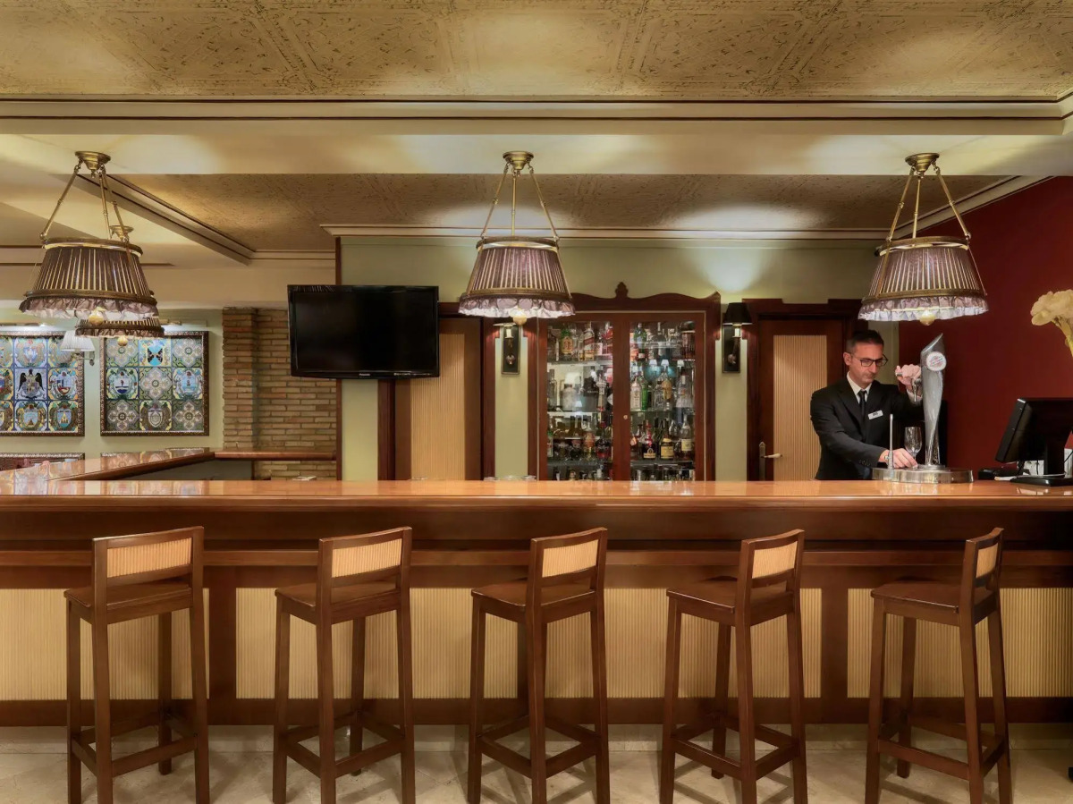 H10 Corregidor Boutique Hotel