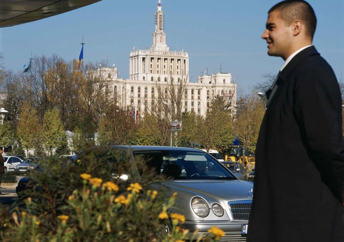 Отель Pullman Bucharest World Trade Center