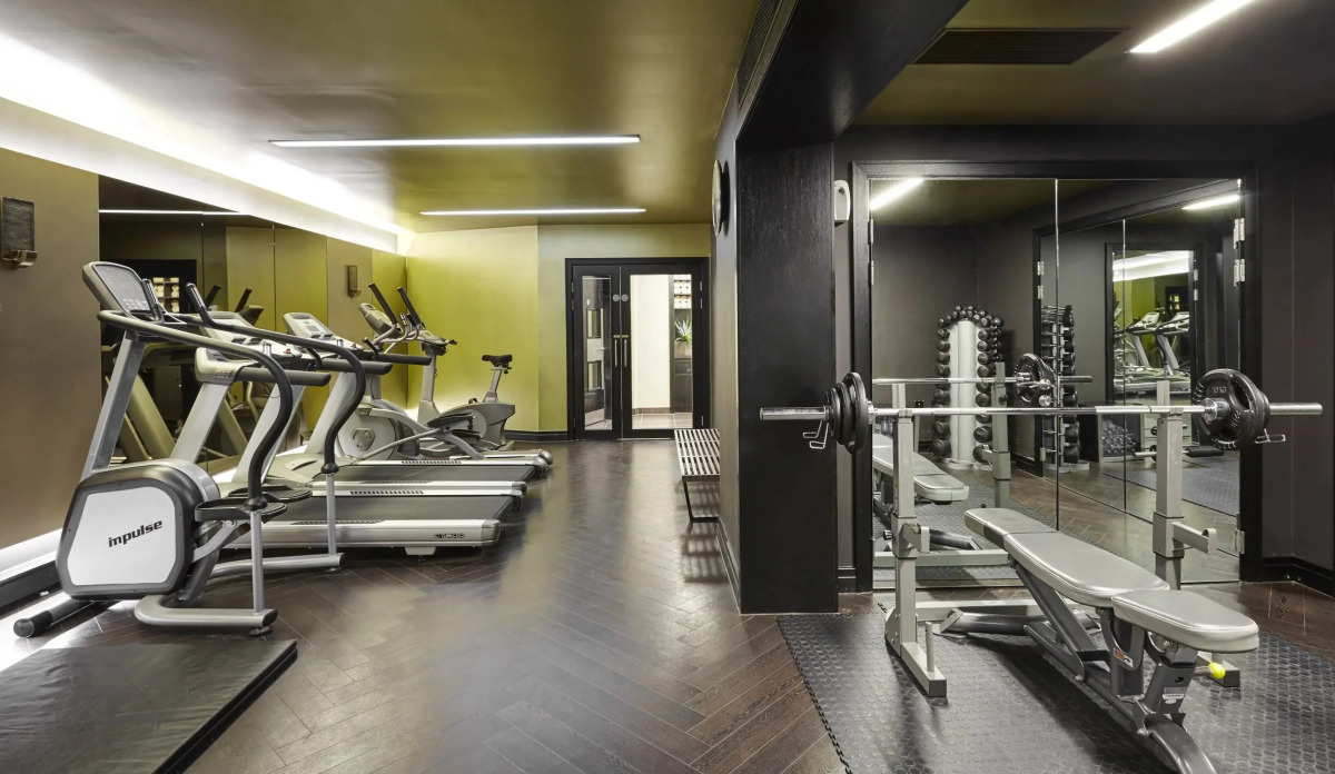 Crowne Plaza London - Battersea