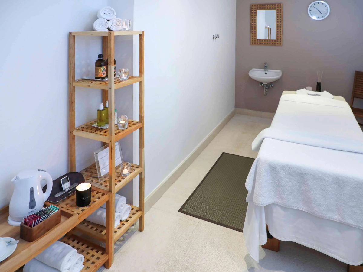 Отель Movenpick Hotel Sarajevo