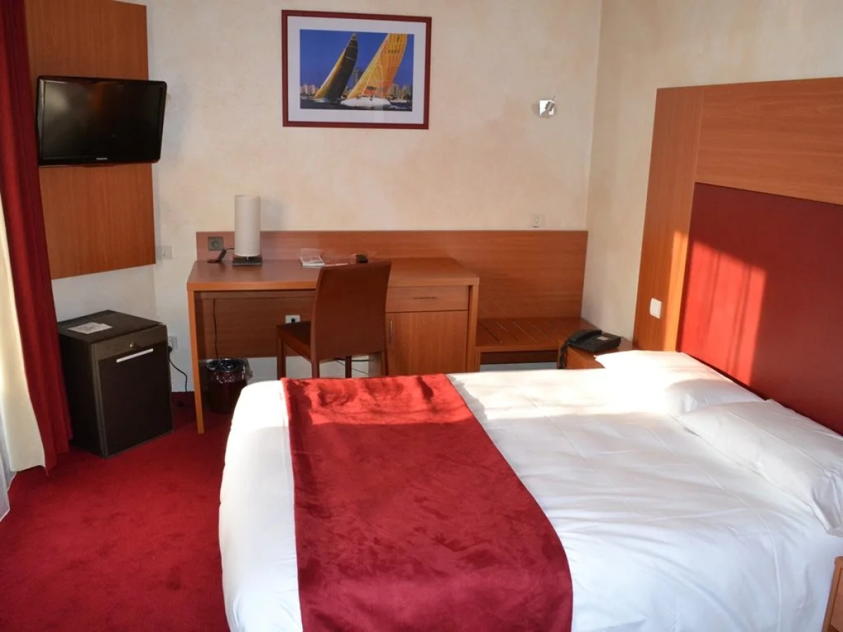 The Originals City, Hôtel Le Sextant