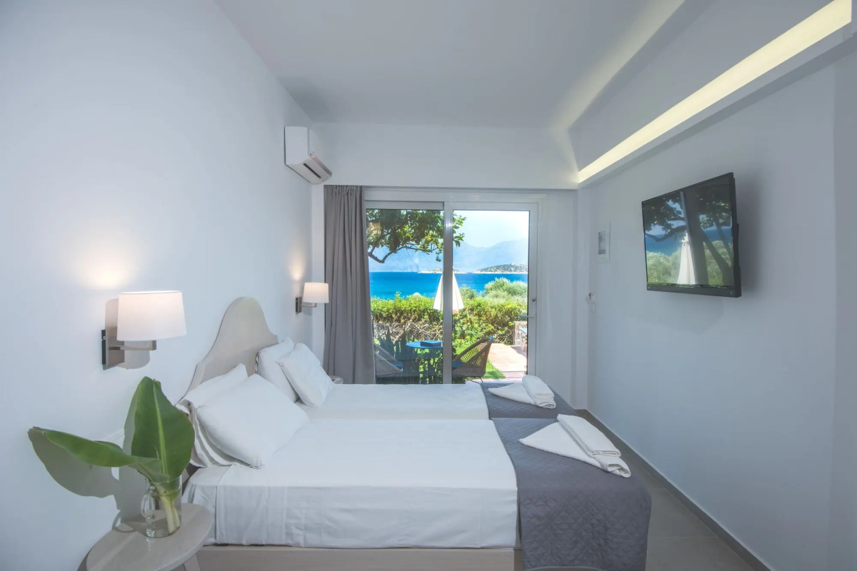 Mirabella Apartments