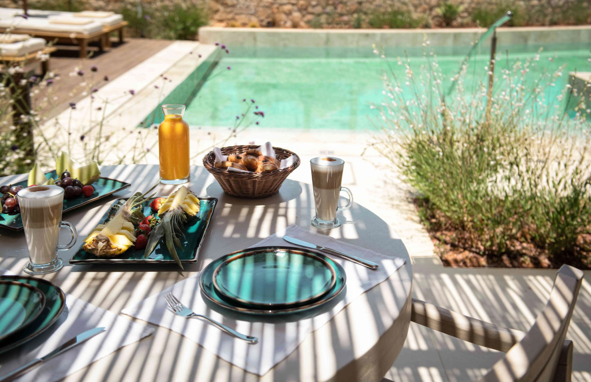 Отель Mitsis Rinela Beach