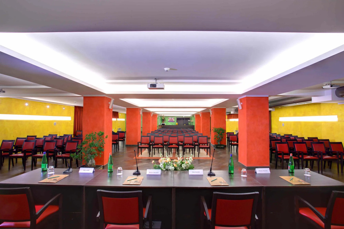 Abalon Pompei Resort