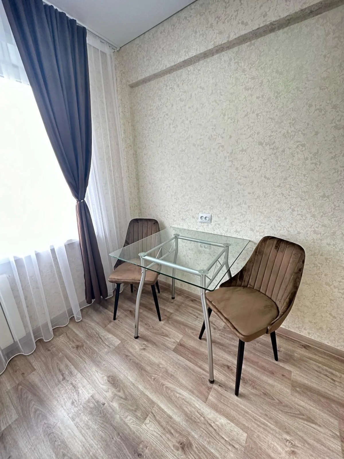 Апартаменты в микрорайоне 1-й Юго-Восточный 22