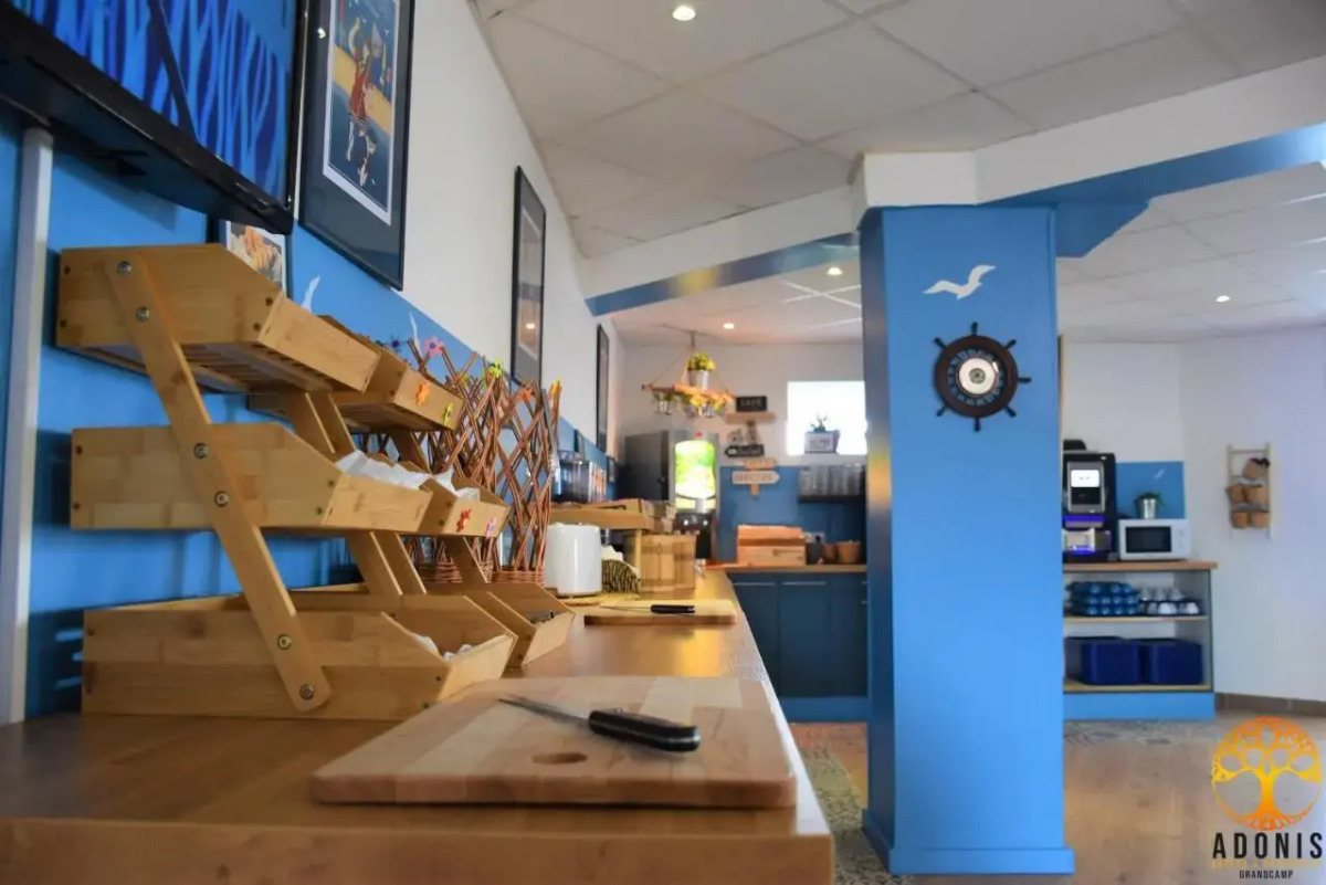 Adonis Grandcamp - Les Isles de Sola