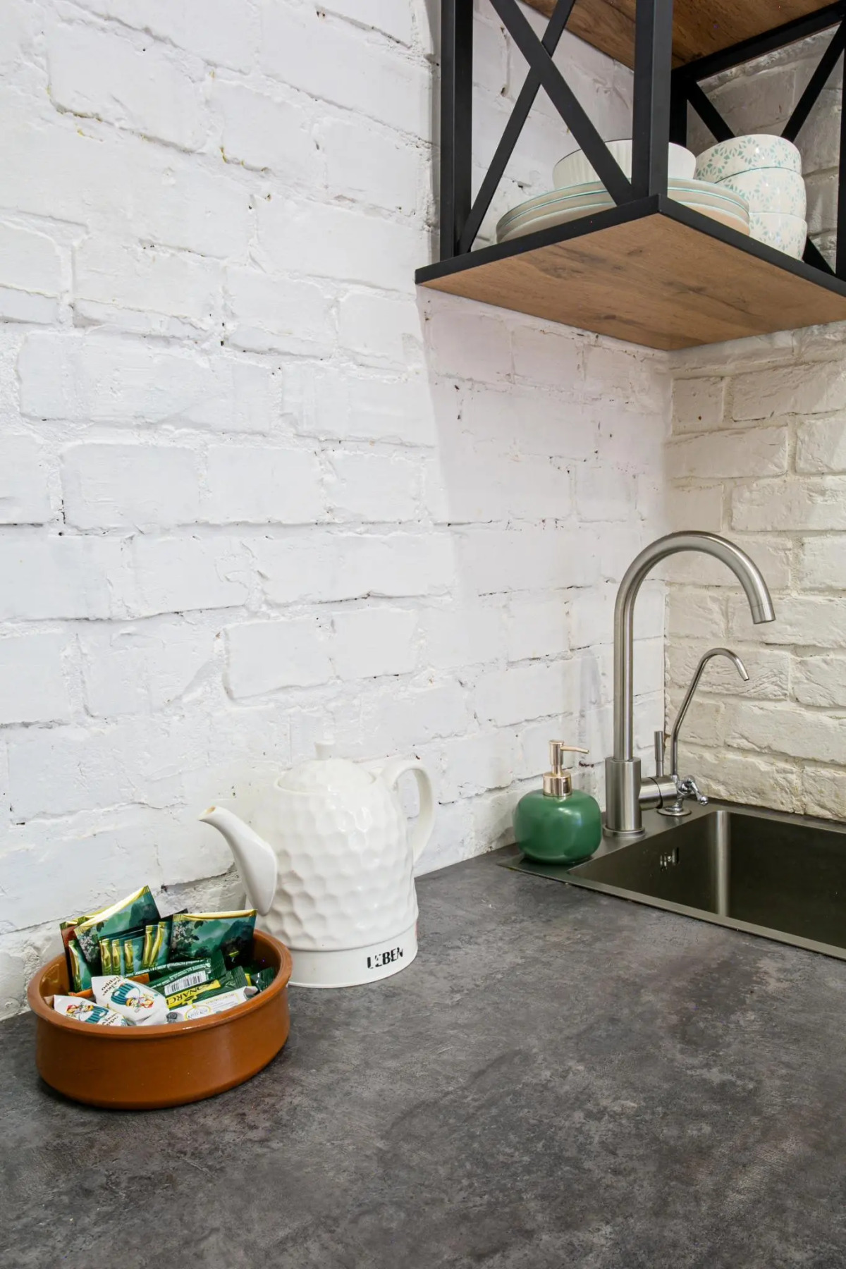 SeApart. На Большом 13 (бывш. Апартаменты на Большом проспекте Петроградской Стороны)