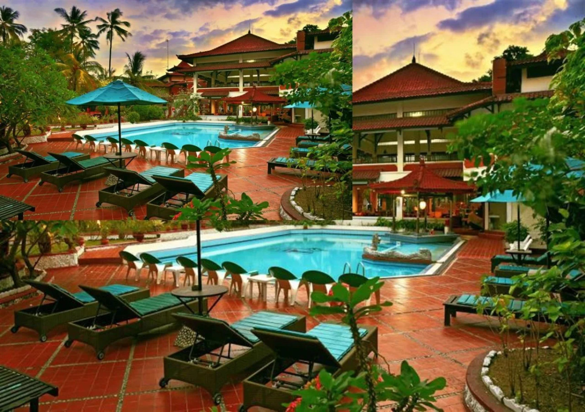 Puri Naga Beachfront Cottages