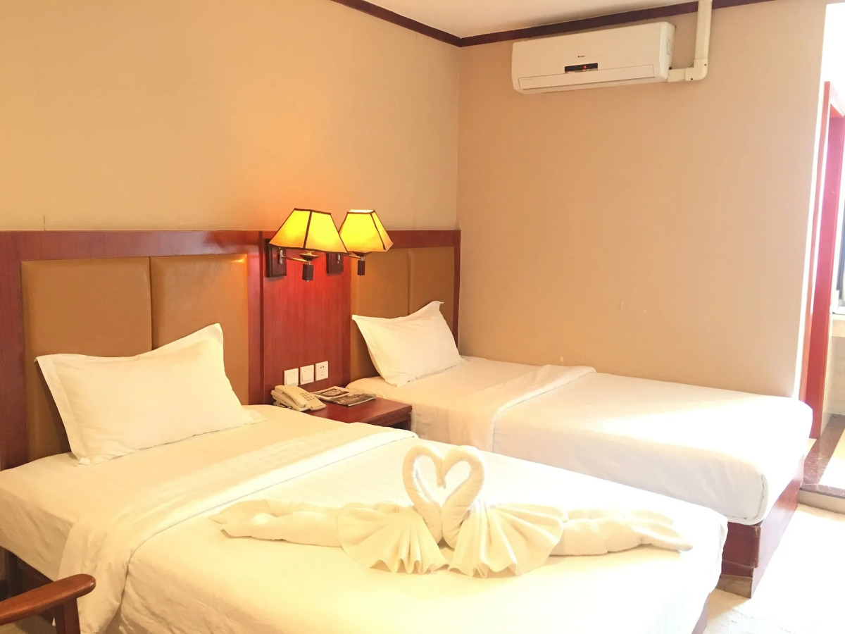 Dansavanh Vientiane Hotel