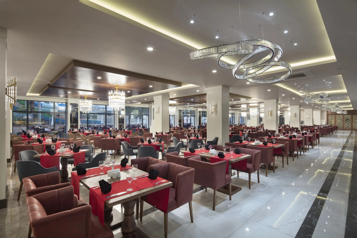 Aydinbey Queen's Palace & Spa - Ultra All Inclusive