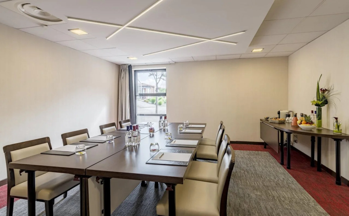 Holiday Inn Toulouse Airport by IHG