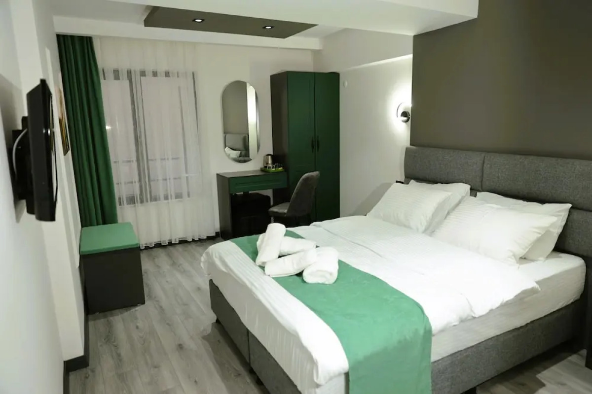 Aybek Ratio Hotel