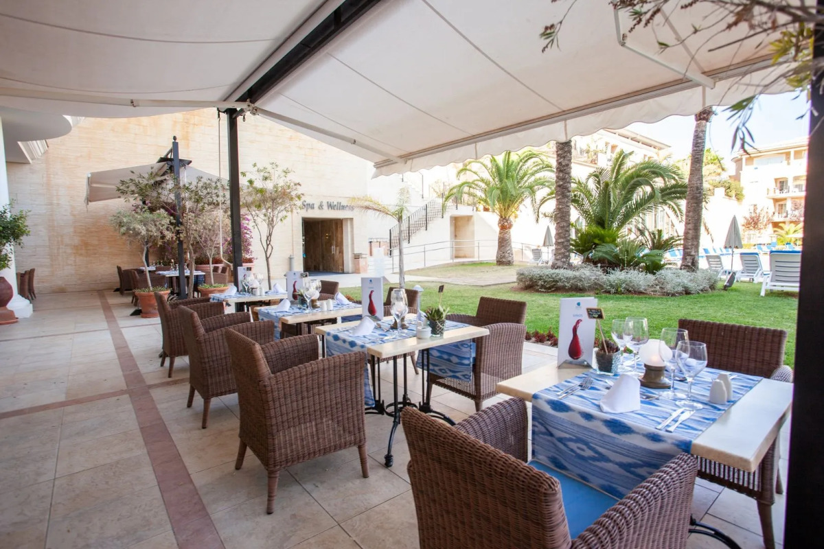 Grupotel Playa de Palma Suites & Spa