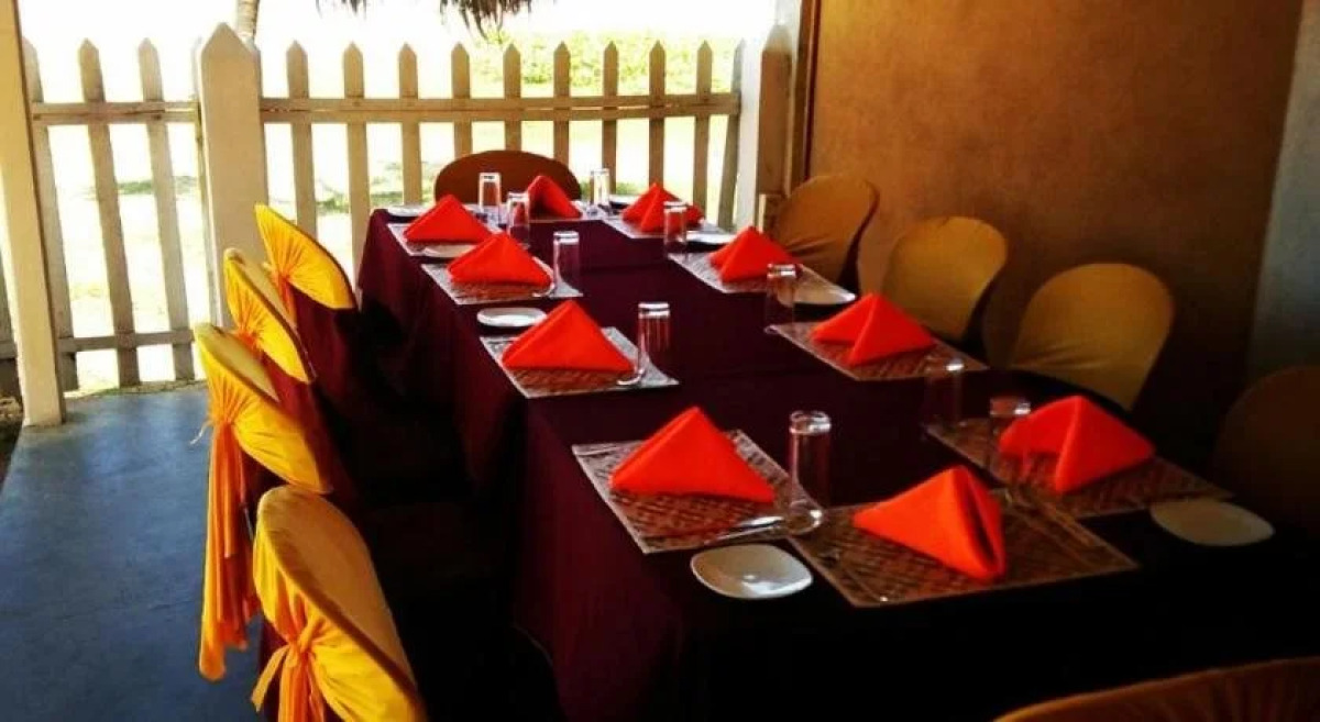 Green Shadows Beach Hotel