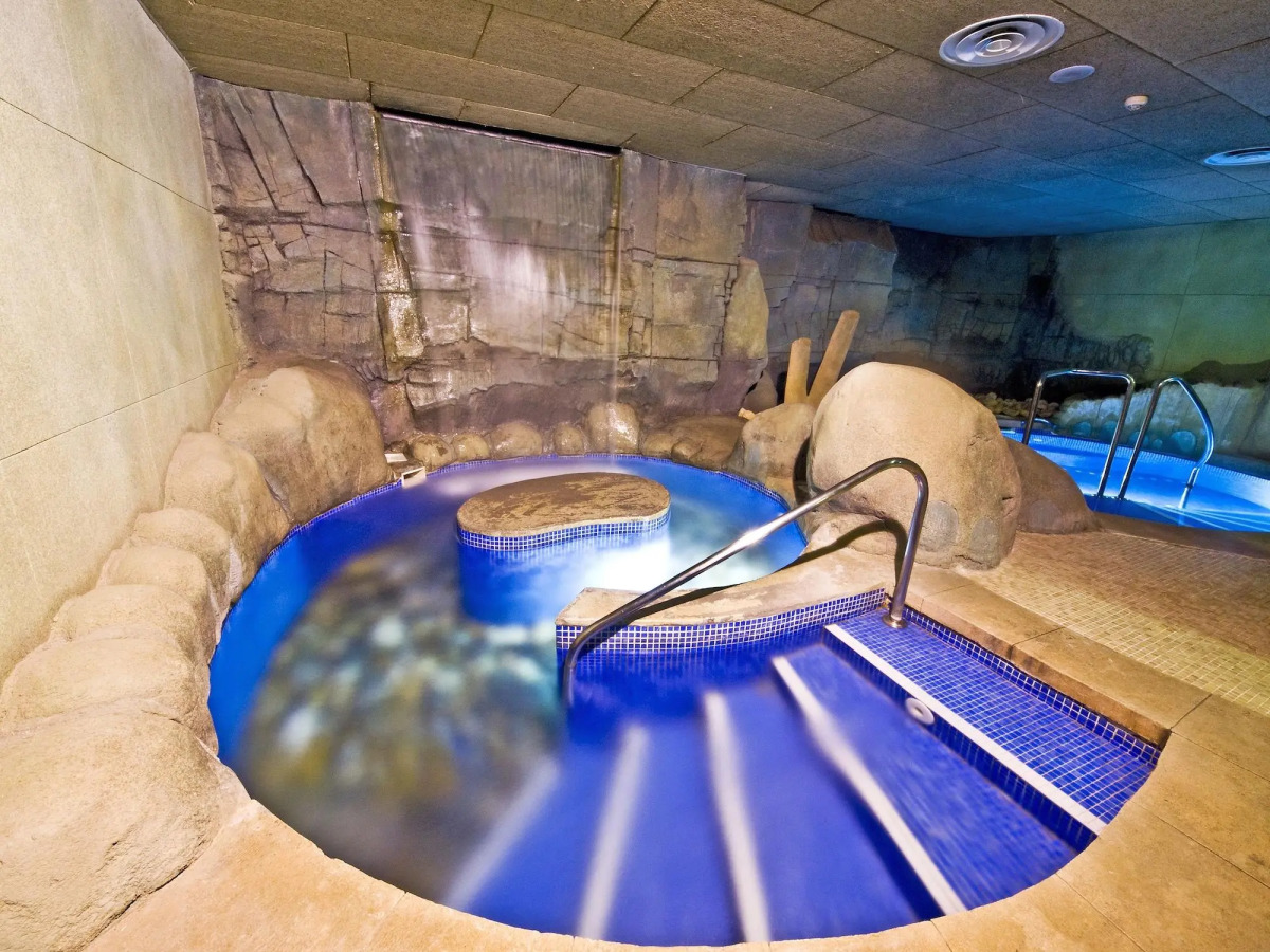 Senator Granada Hotel