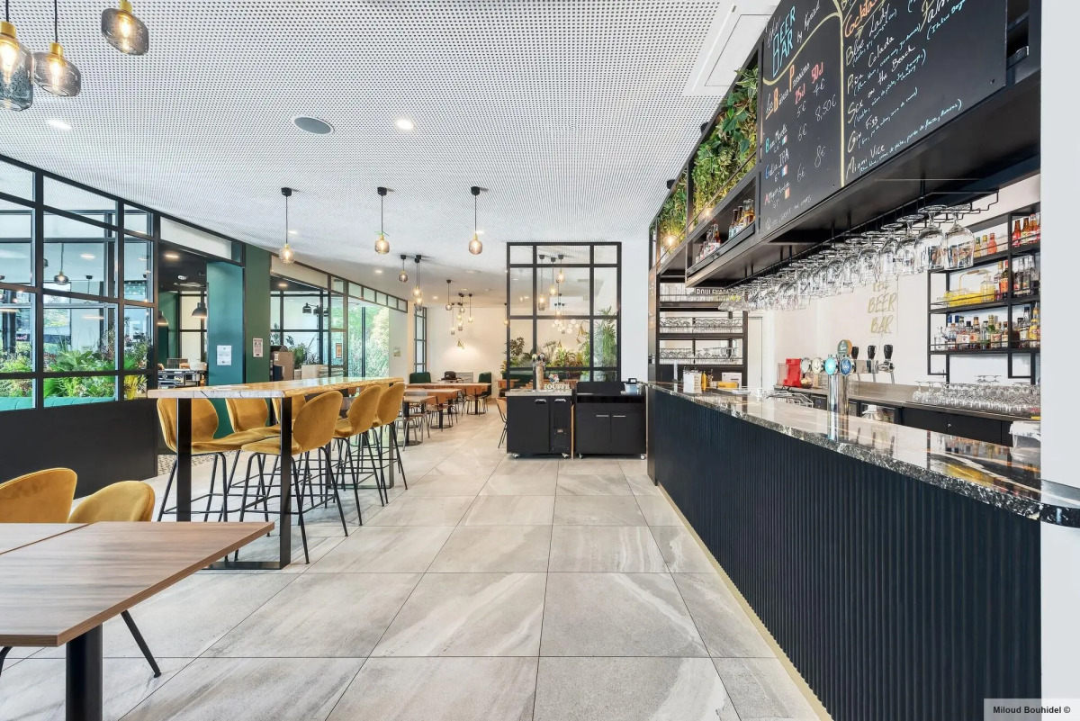 Kyriad Lyon Ouest - Limonest