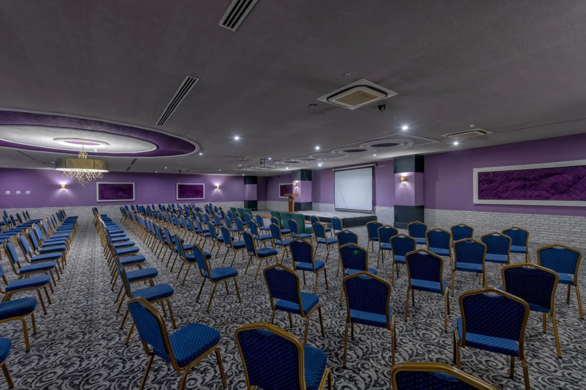 Lake & River Side Hotel & Spa