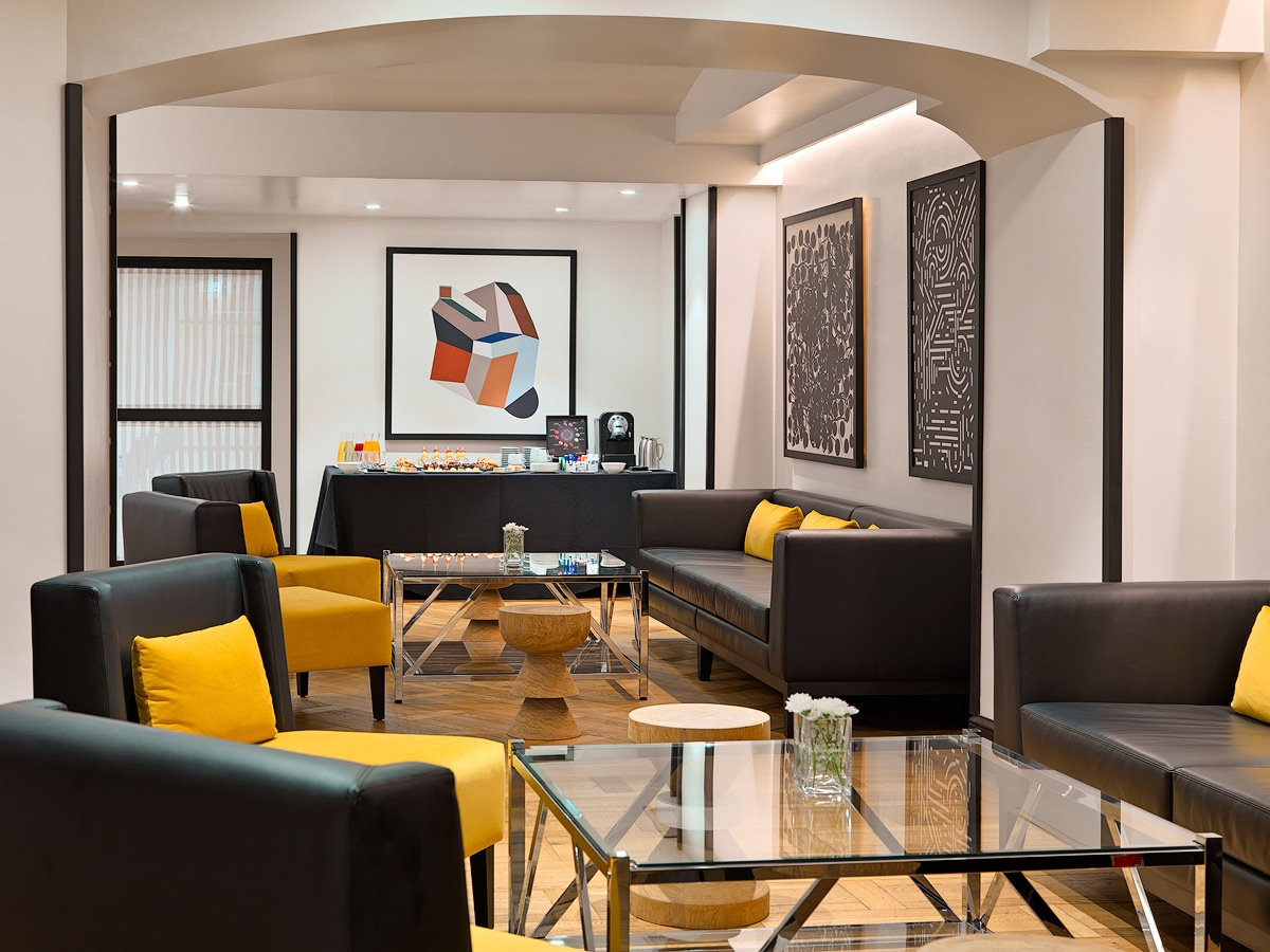 Отель H10 Universitat