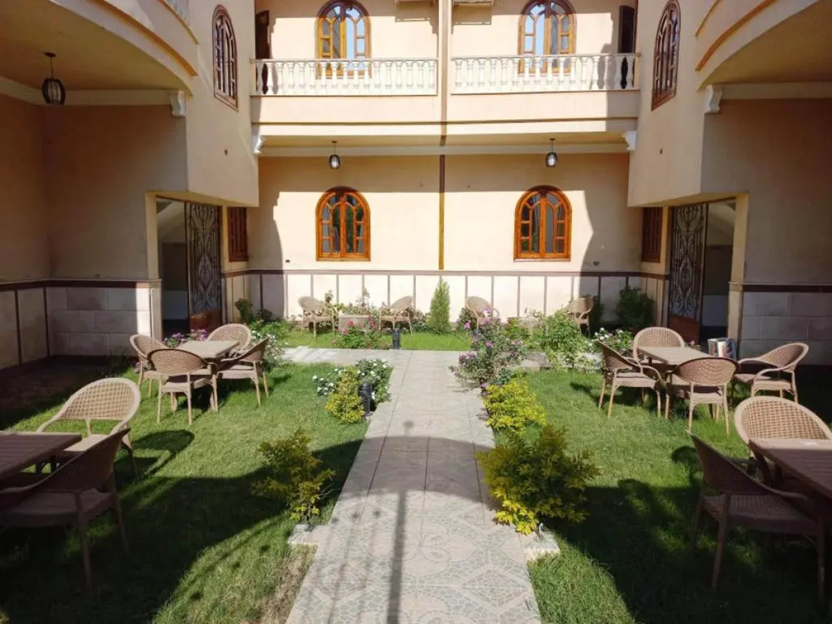 Mikhaila Guest House