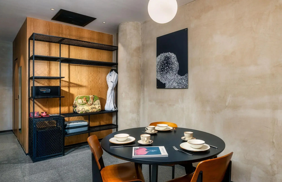 Brown Brut Seafront Hotel