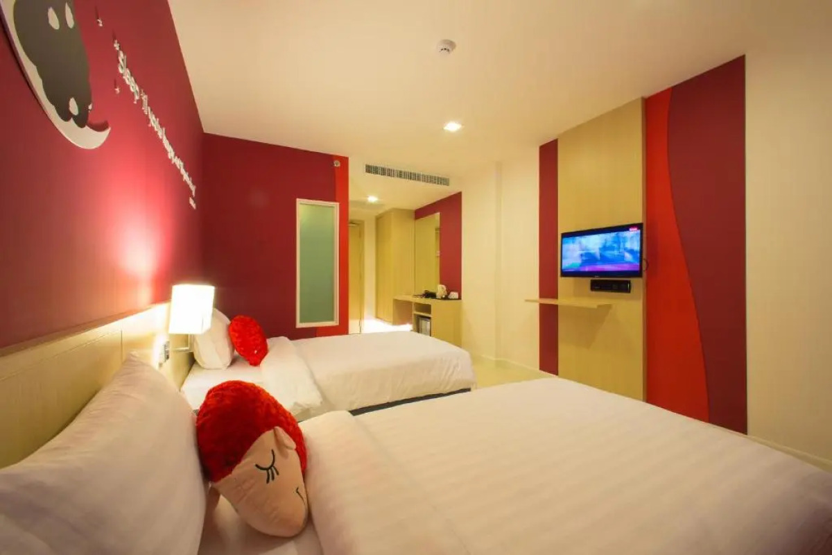 Sleep With Me Hotel design hotel @ patong