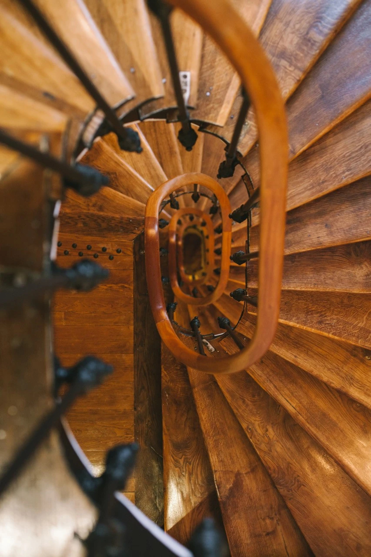 Hoy Paris - Home of YOGA