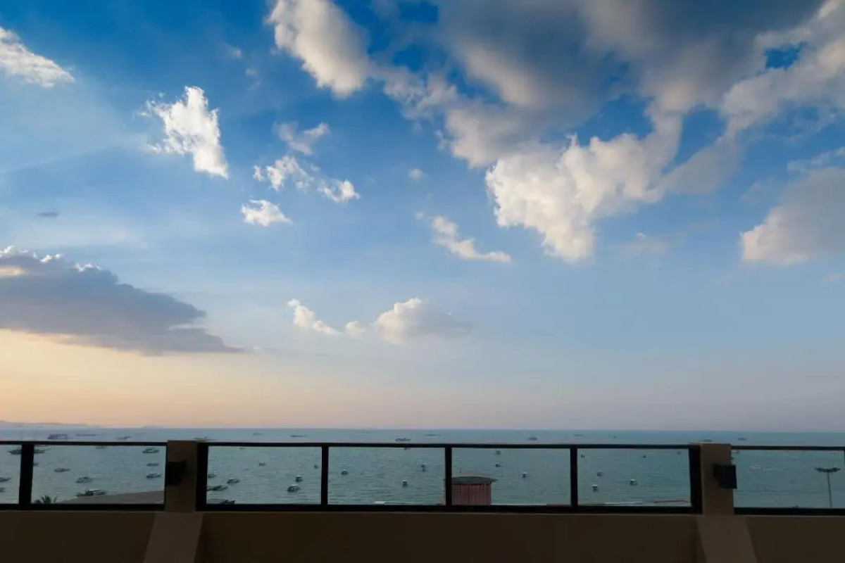 Deep Blue Z10 Pattaya