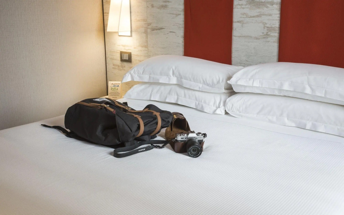 Отель The Guardian