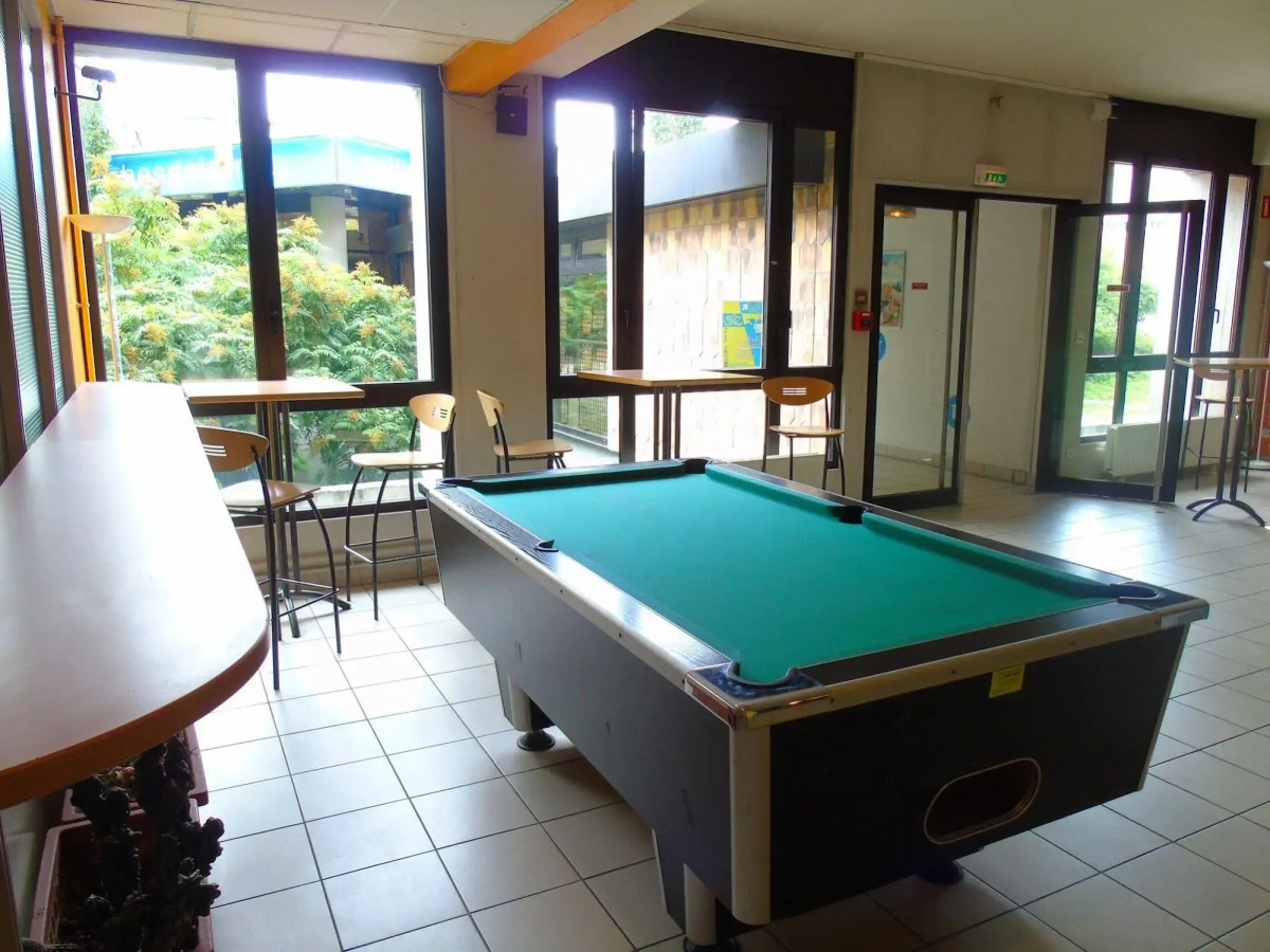 Cis De Champagne - Hostel