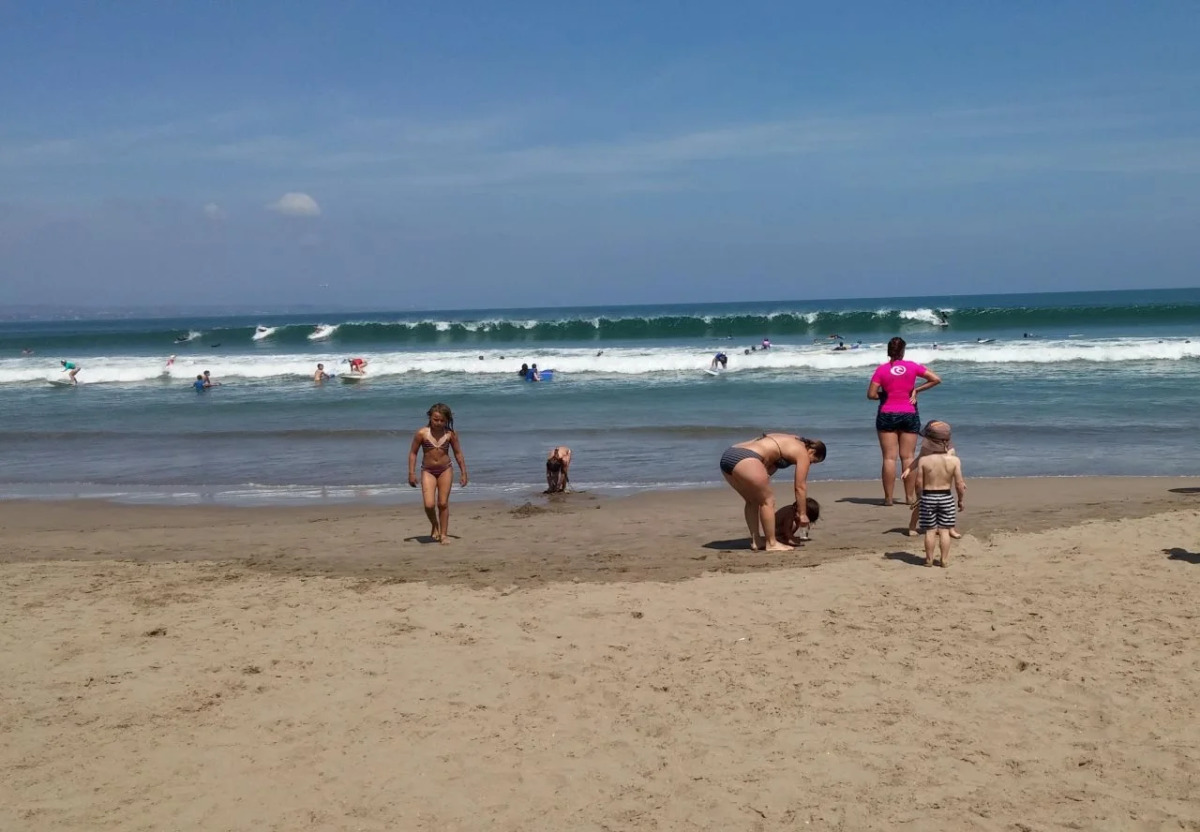 Puri Naga Beachfront Cottages