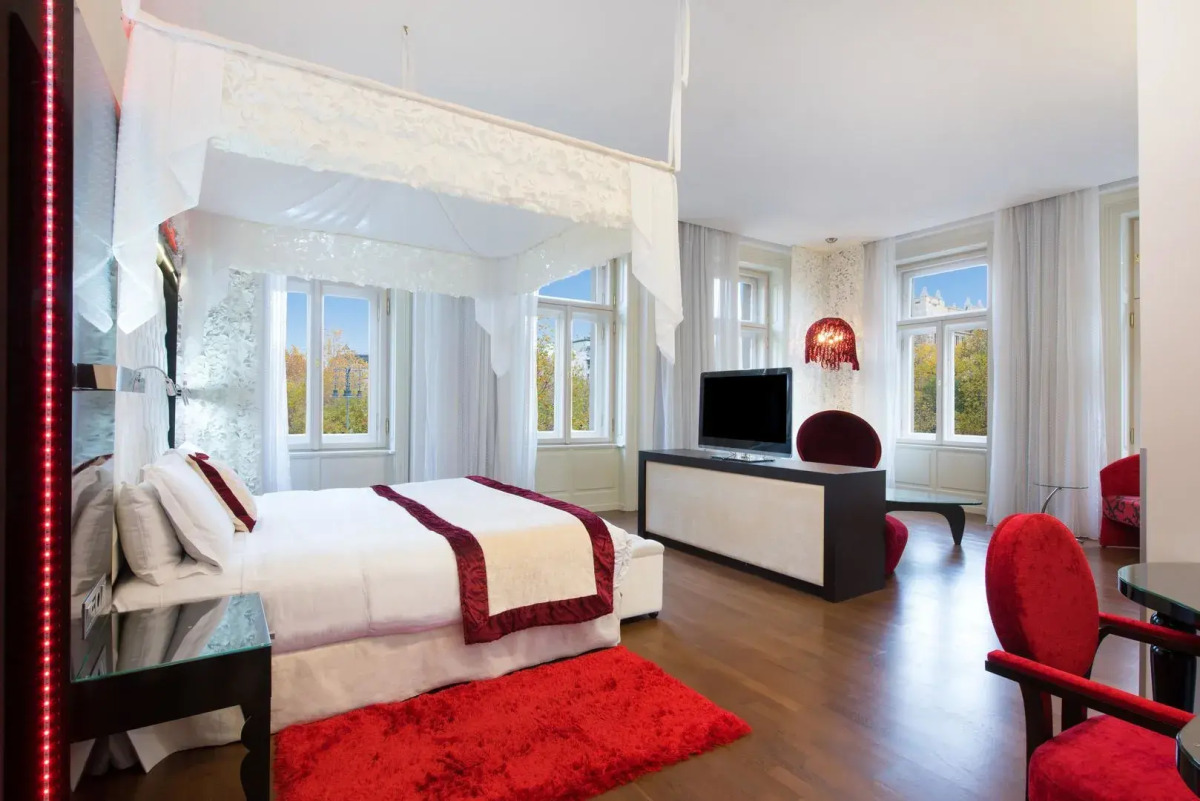 Verno House Budapest, Vignette Collection by IHG