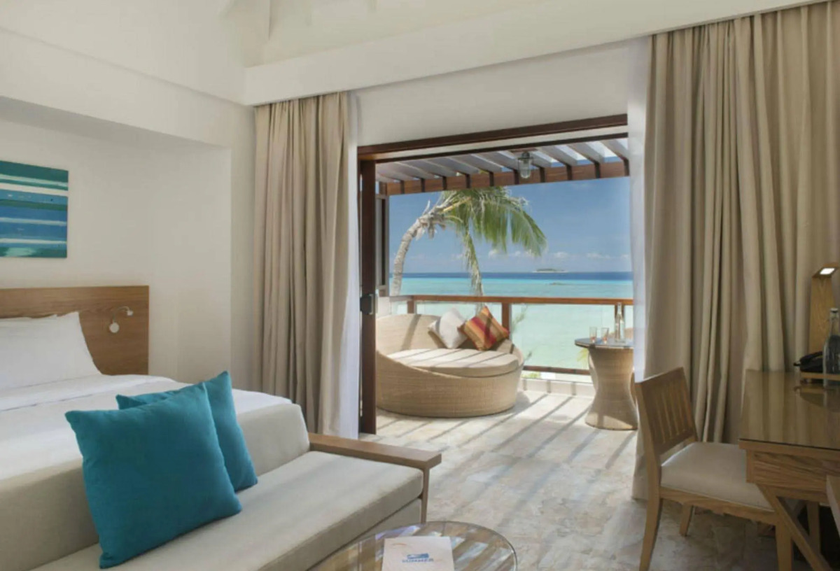 Отель Summer Island Maldives