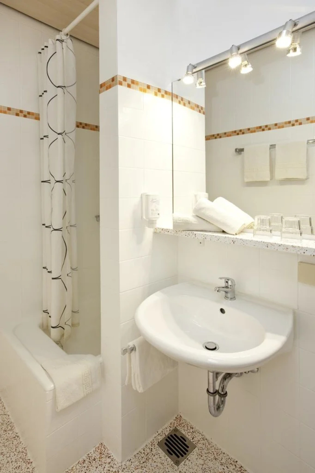 Euro Park Hotel International