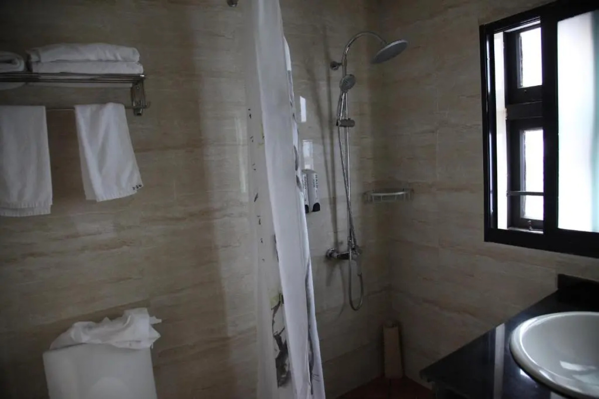 Shanghai Fish Inn Bund