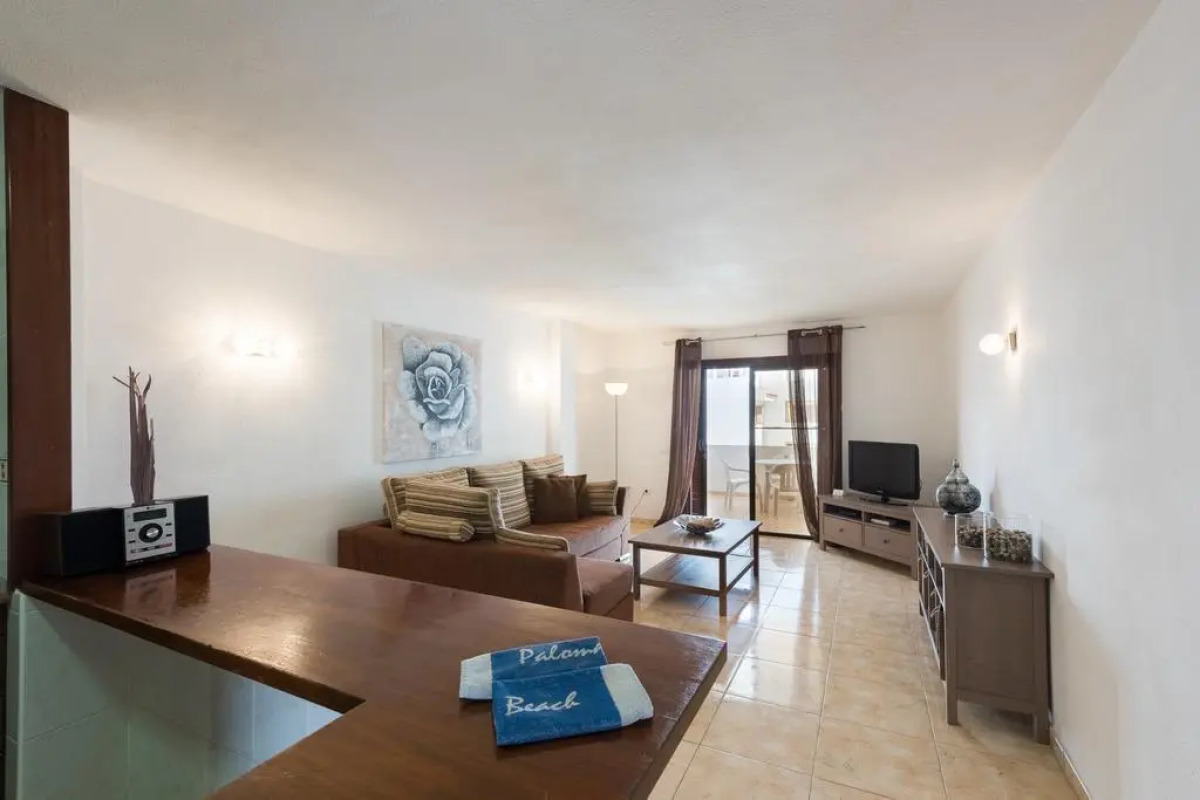 Paloma Beach Apartments