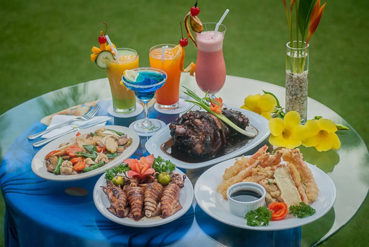 Boracay Tropics Resort Hotel