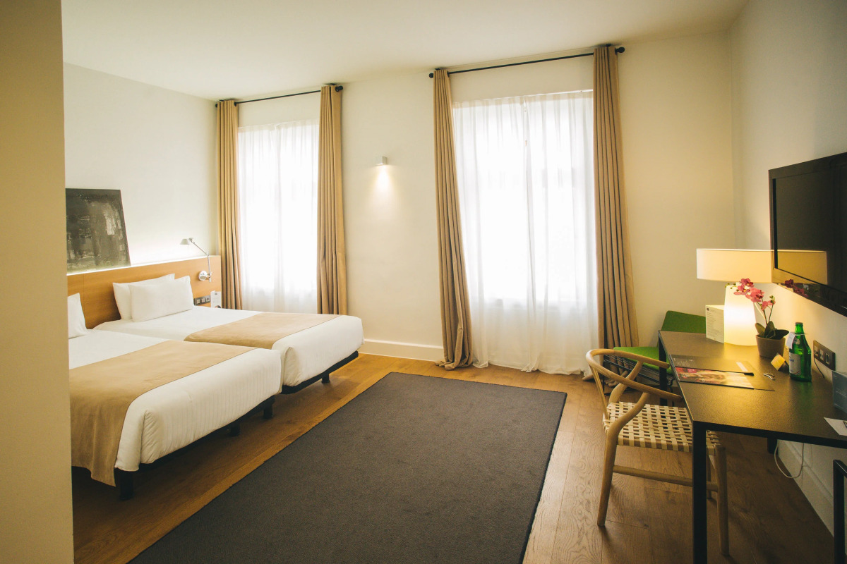 Отель Zenit Budapest Palace