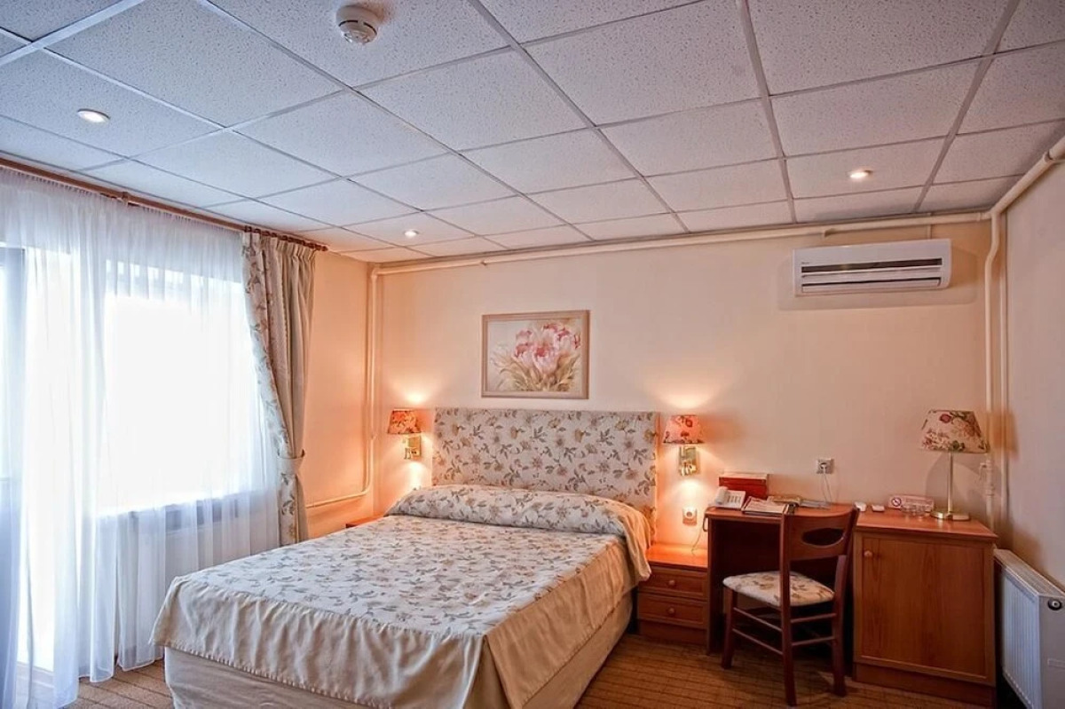 Отель Рождественский