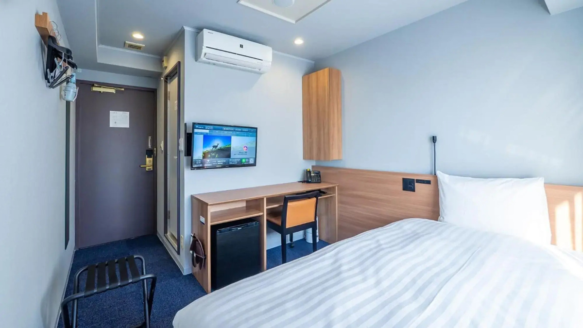 Toyoko Inn Osaka Yodoyabashi Station Minami