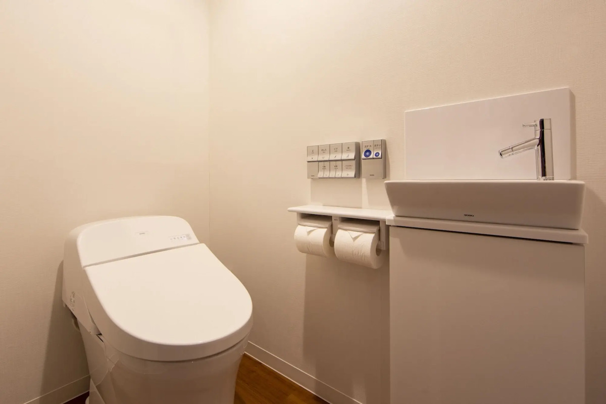 karaksa hotel grande Shin-Osaka Tower