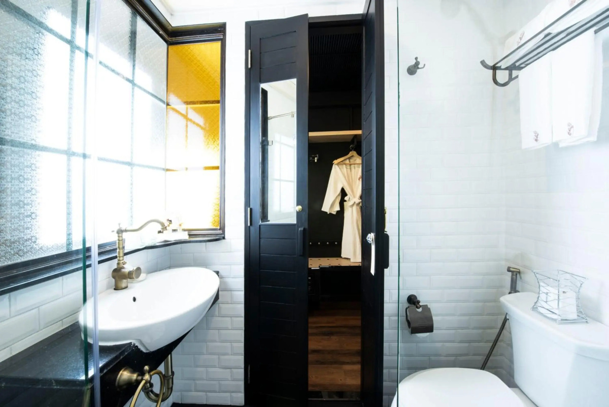 Phi Phi Harbour View Hotel