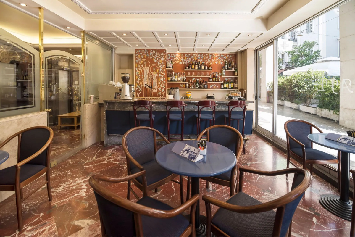 Отель Astor Athens
