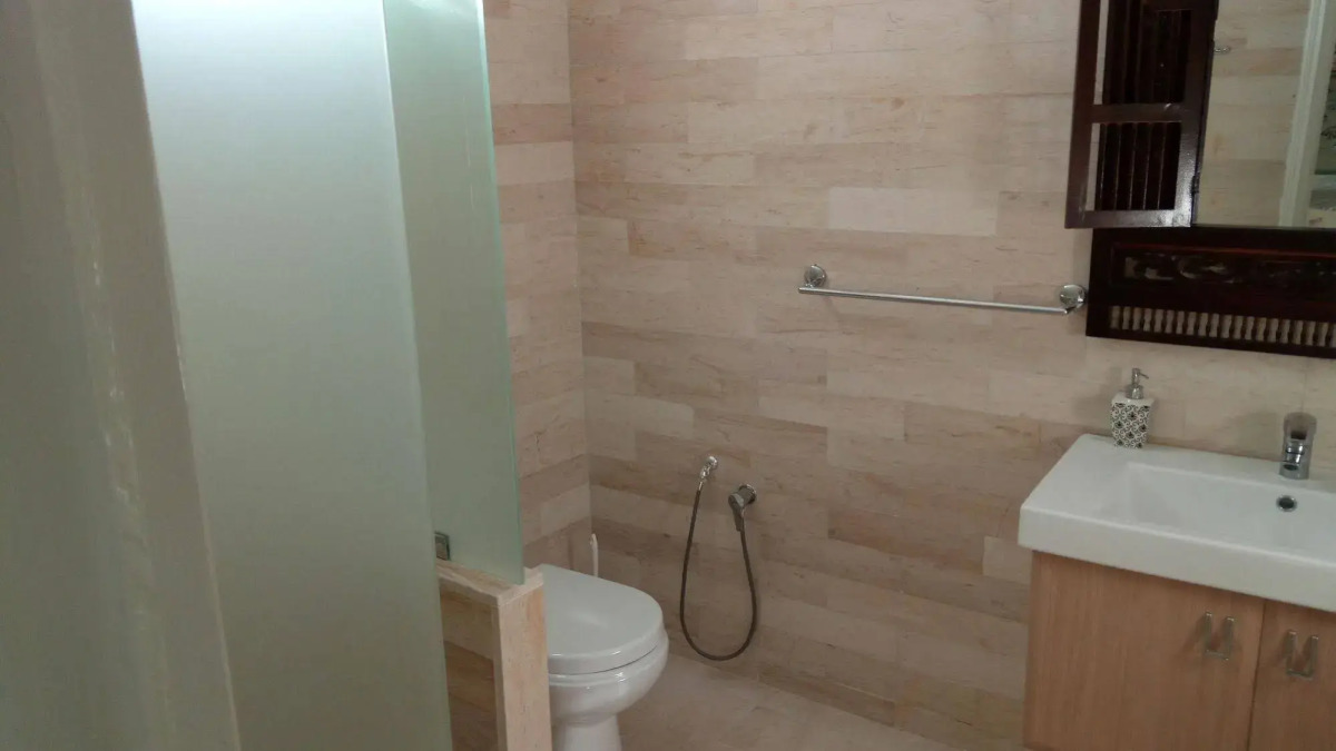 El Patio Courtyard House