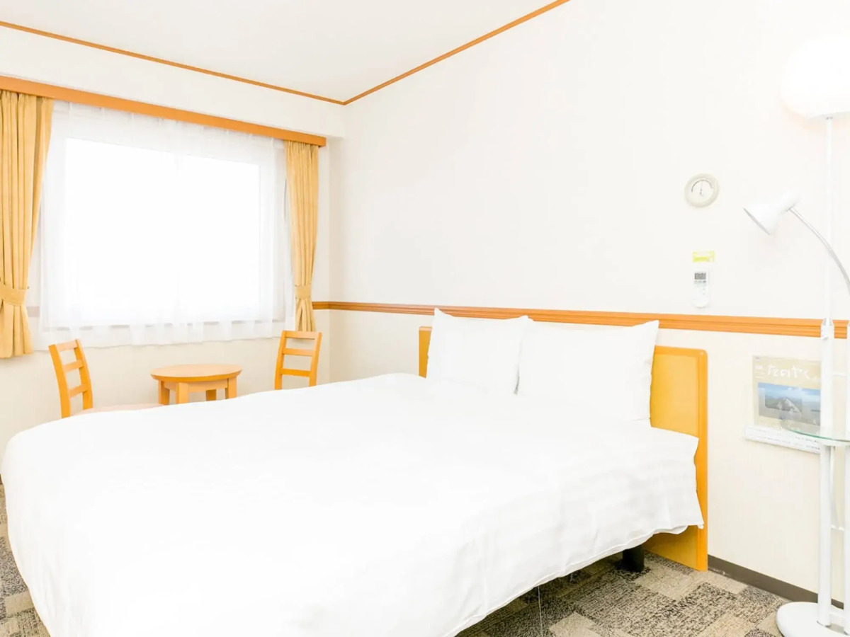 Toyoko Inn Toyama Station Sinkansen 1