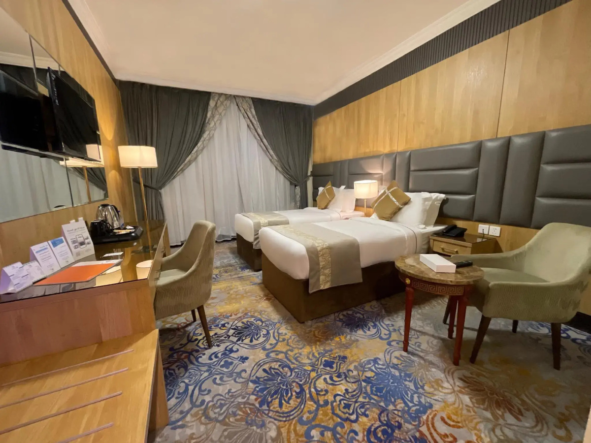 Zowar International Hotel