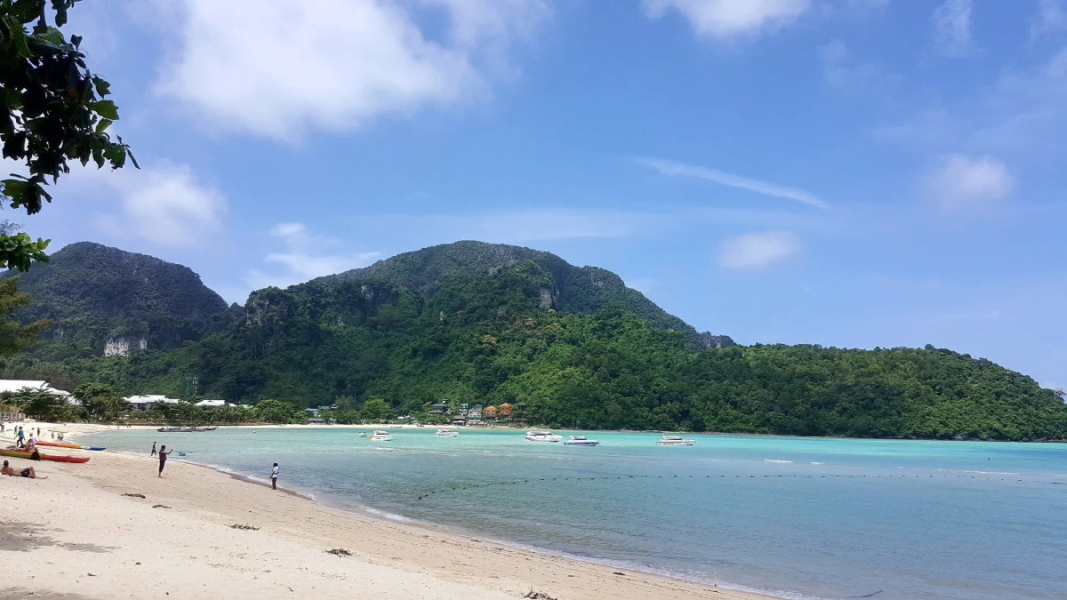 PP Charlie Beach Resort